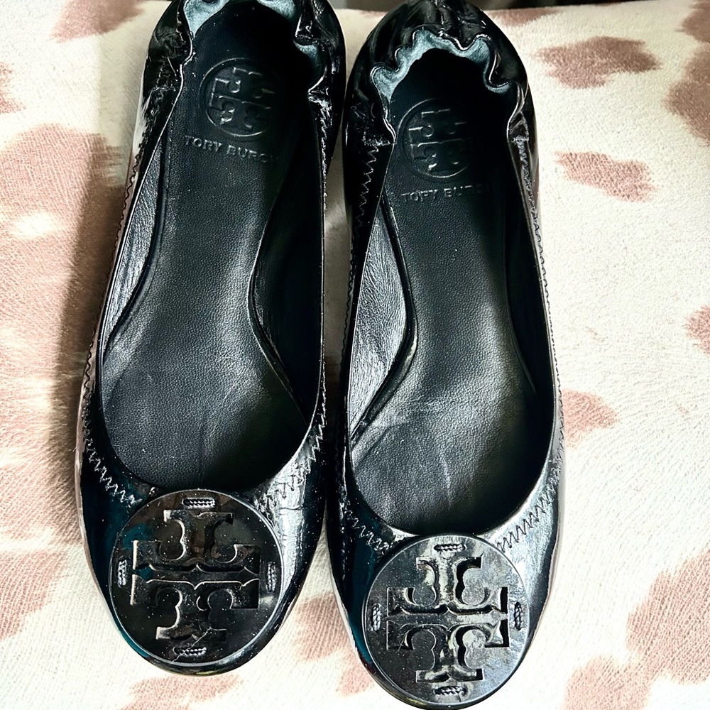 EUC Tory Burch black flats-sz 5.5-beautiful condition!!